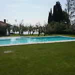 شقة In A *